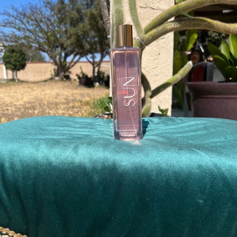 Bath and  body works in the sun scent